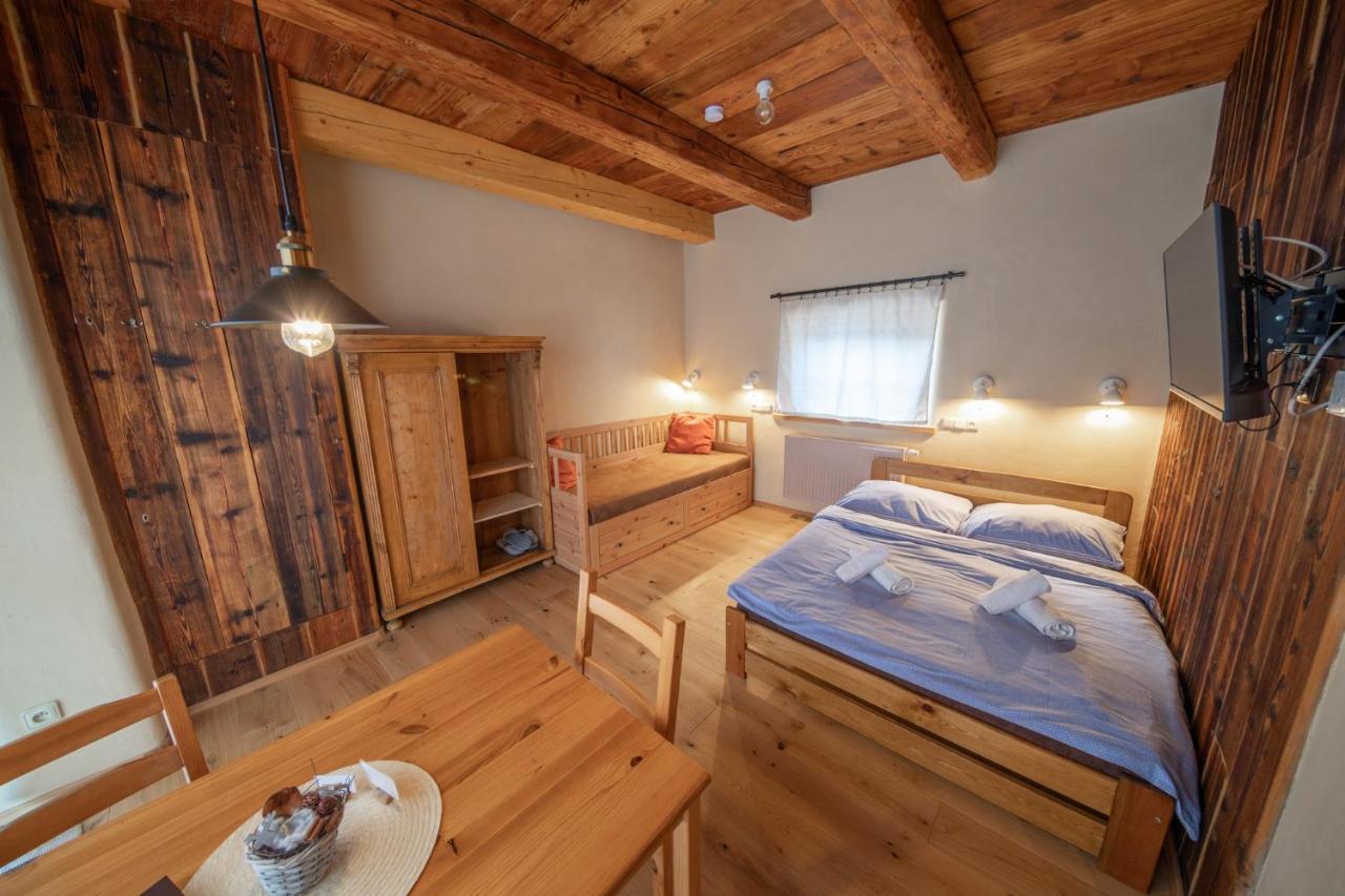 Apartment Ve Mlyne Teplice nad Metují Екстериор снимка